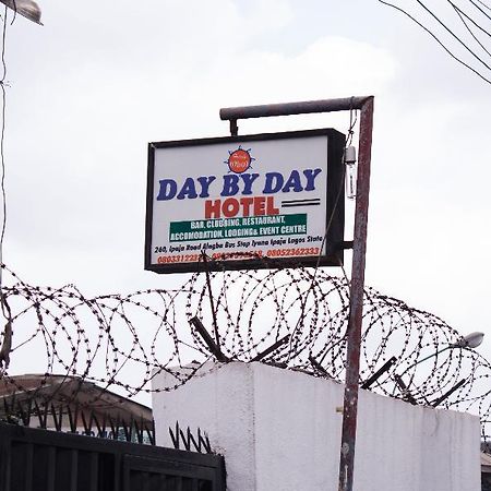 Day By Day Hotel Lagos Exterior photo