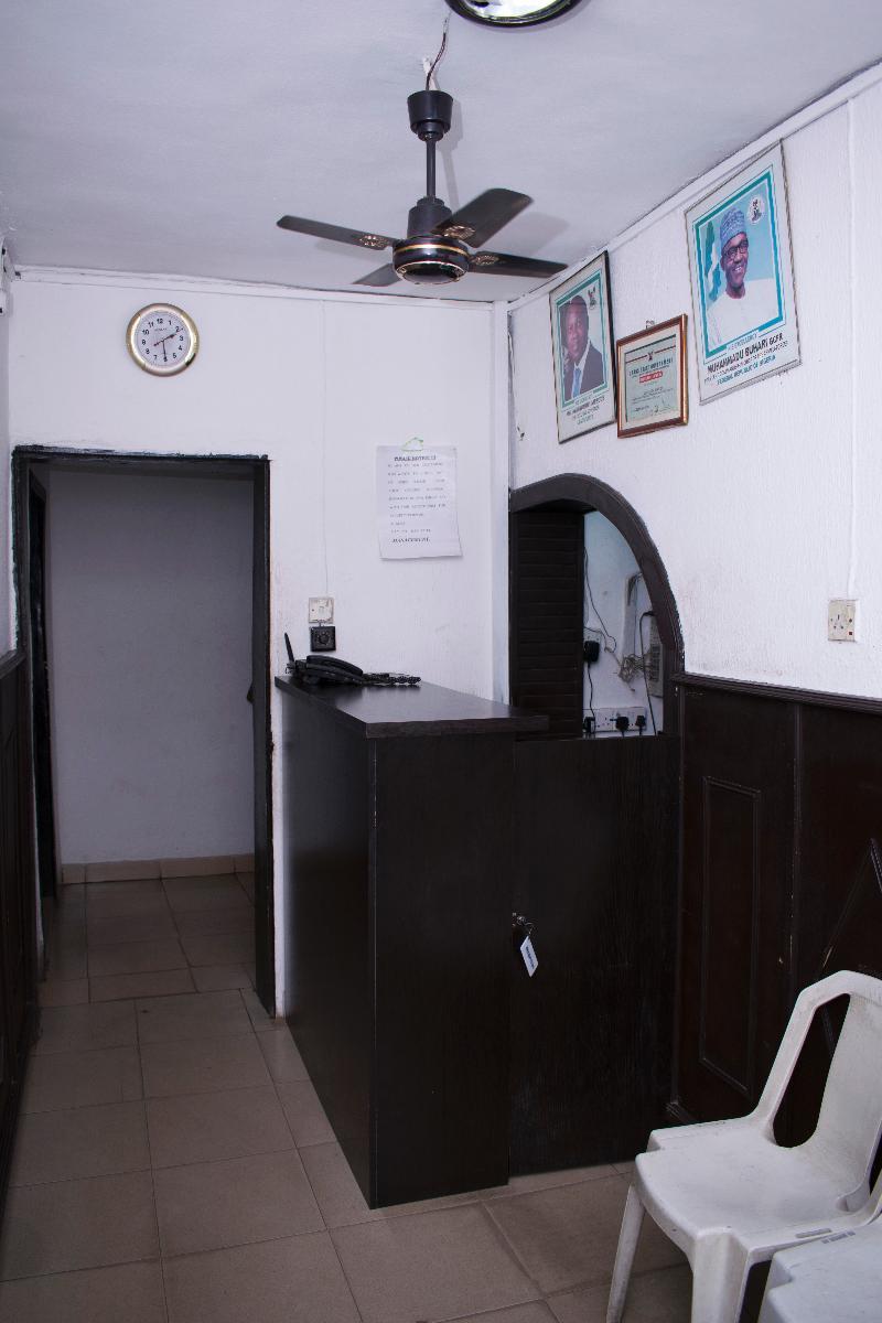 Day By Day Hotel Lagos Exterior photo